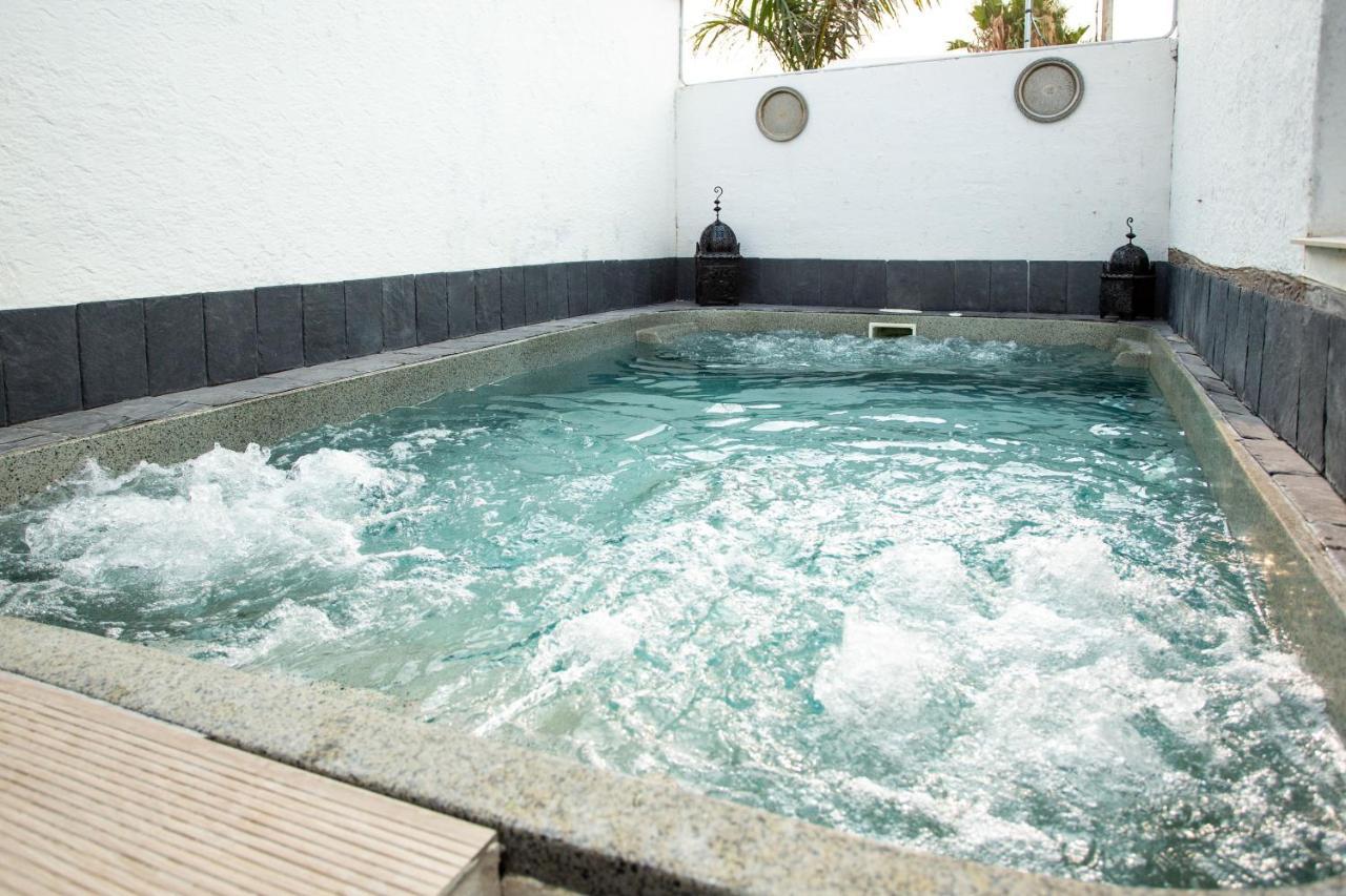 Villa Egipto Con Jacuzzi Y Piscina Climatizada 奇克拉纳－德拉弗龙特拉 外观 照片